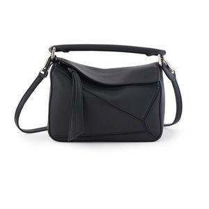 ✅SOLD✅Brand New Loewe Puzzle shoulder Mini Black